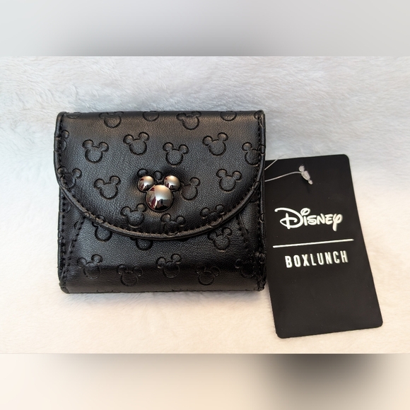 Disney tri-fold Wallet with coin compartment by boxlunch - Picture 1 of 6